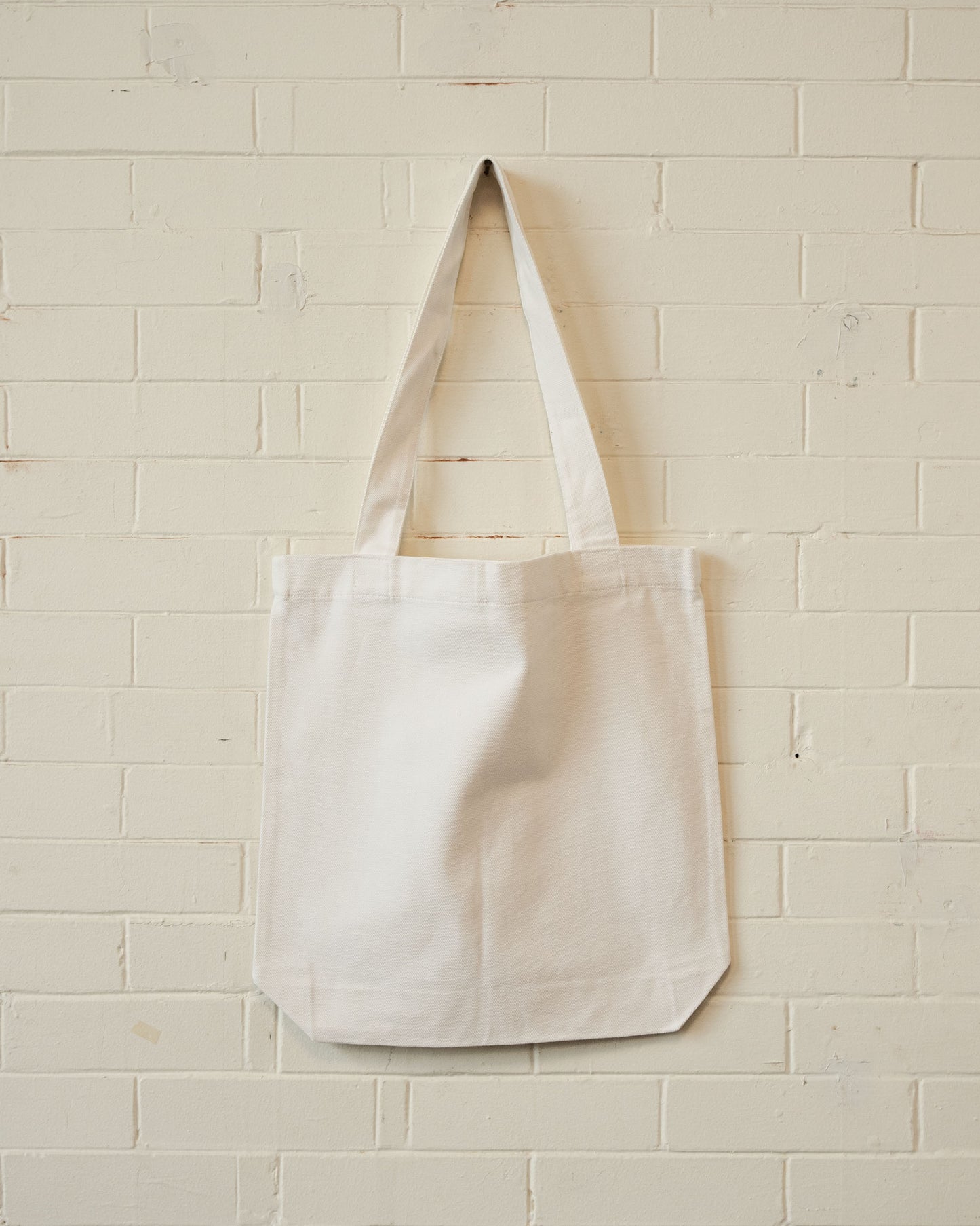 THE LOGO TOTE