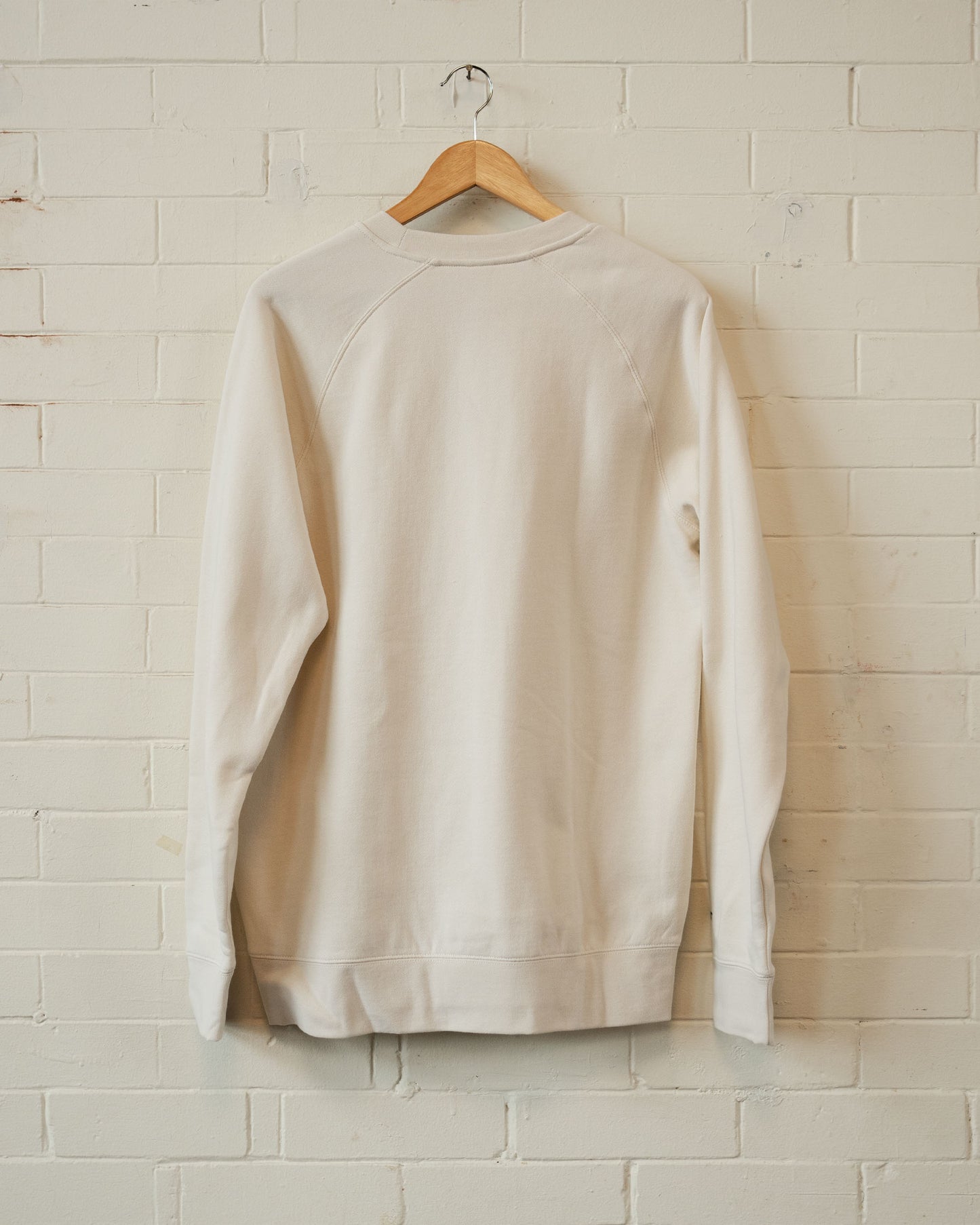 BIENVENUE EMBROIDERED PULLOVER